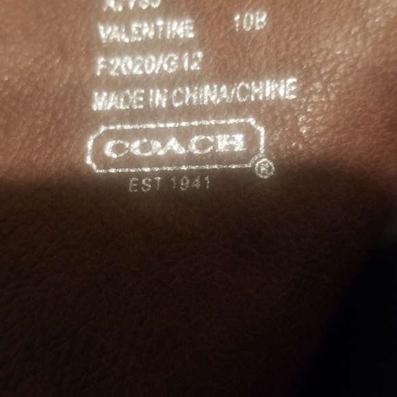 Brown coach boots size 10B - Picture 4 of 6